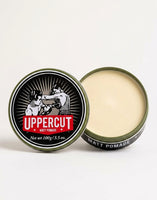 Uppercut Matte Pomade, tarro abierto con contenido