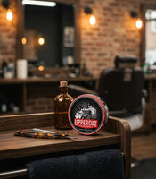 Uppercut Deluxe Pomade - product in moderne thuis-setting