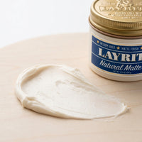 Layrite Natural Matte Cream - primer plano de la textura
