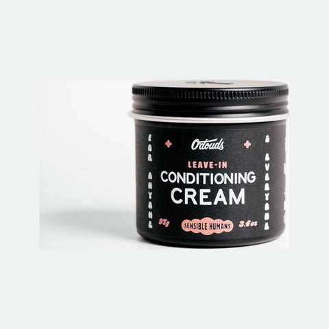 O'Douds Conditioning Cream, vista frontal del tarro negro con tapa plateada